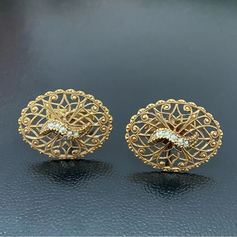 Vintage Unsigned Gold-tone Filigree Micro Pearl Beads Oval Cufflinks